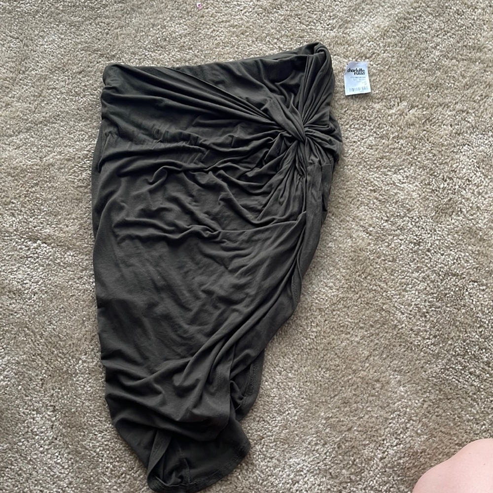 Green high low stretchy skirt